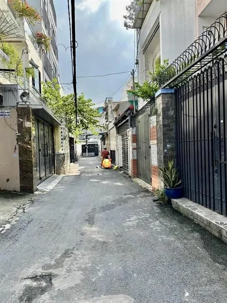 Bán lô đất hẻm xe hơi gần trường nguyễn công trứ 68m2 chỉ 6.2ty
