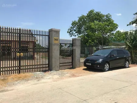 Chính chủ giảm 1 tỷ bán mảnh đất 1720m2 (ngang 28 x 62m) full thổ cư mặt tiền đường trần văn nghĩa