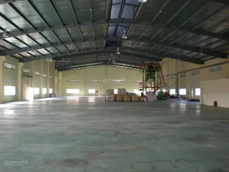 Bán gấp nhà xưởng ngay kcn vsip1, thuận an bình dương. dt đất 2700m2. dt xưởng 1500m2. giá 27 tỷ