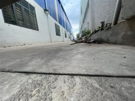Bán xưởng mặt tiền đường trần văn giàu nối dài 2,432m2. giá bán 55 tỷ
