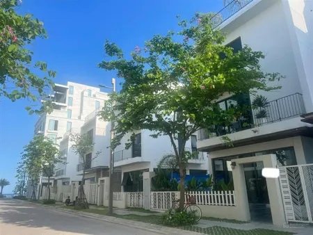 Chính chủ cần tiền bán gấp căn biệt thự 231m2 dự án vlasta sầm sơn