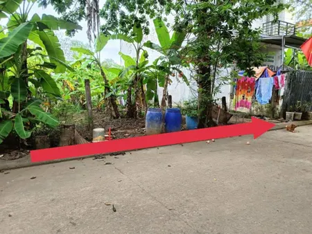 Hàng siêu hiếm ngang 5m + giáp rạch, dt 156m2 (5x31,2), 104m2 thổ cư, 51m2 đất vườn, p long phước