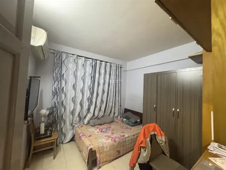 Bán căn 2 phòng ngủ 2 vệ sinh, sổ đỏ cất két