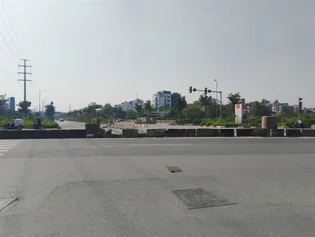 Chính chủ cần bán lô đất ô tô vào gần phố trịnh văn bô đh fpt từ liêm