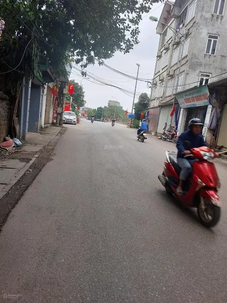 Mảnh đất nở hậu full thổ cư siêu tiềm năng tại thi trấn liên quan huyện thạch thất