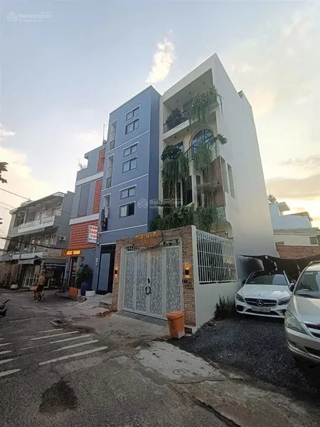 Bán nhà linh chiểu đường xe hơi thông đh ngân hàng, ubnd phường, lộ giới 12m, được xây hầm 5 tầng