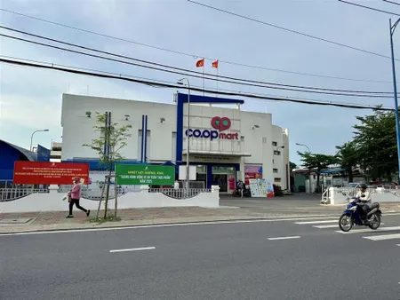Bán đất sau lưng coopmart đặng thúc vịnh 16x18m