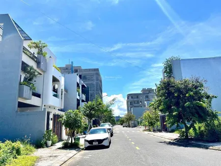 Bán lô đất đẹp xuất sắc đường hoà phú 26, khu e kim long , gần trục 60 nguyễn sinh sắc
