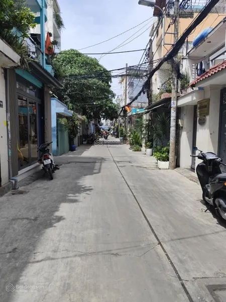 Chỉ 100tr/m2 dt 4x16m 10m ra hxh bình thới p14 quận 11 đất, vuông a4 6,4 tỷ