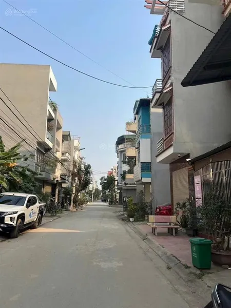 Bán đất dịch vụ thăng long 9 lai xá 140.6m2 giá 22tỷ