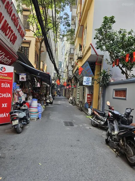 Đất lạc long quân dt 100m mt 10m ô tô nhỏ 5m ra phố giá 22.3 tỷ