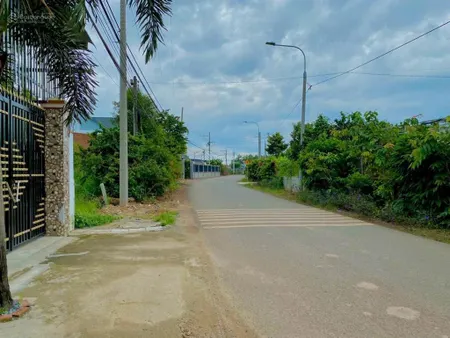 Bán gấp lô đất mặt tiền đường ấp 3 xã tân an