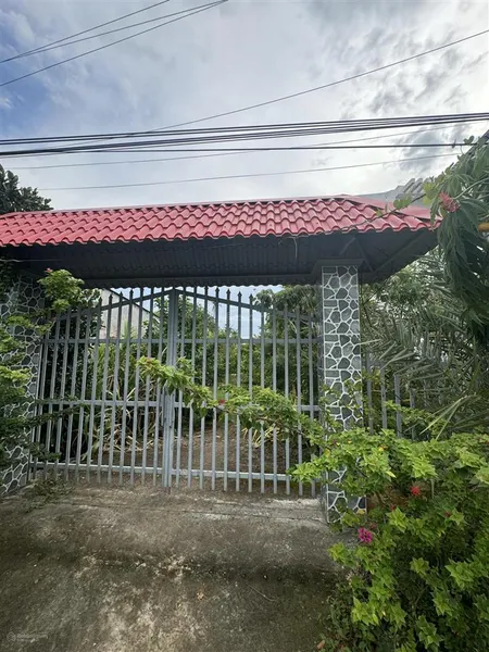 Chủ giảm thêm còn 4tỷ6 dt 2433,5 m2, đất 2 mặt tiền nguyễn hữu kiến, cao lãnh, đồng tháp, có thổ