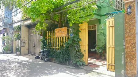 Bán đất nghi tàm gần từ hoa diện tích 110m2 mặt tiền 9m ôtô đỗ cổng
