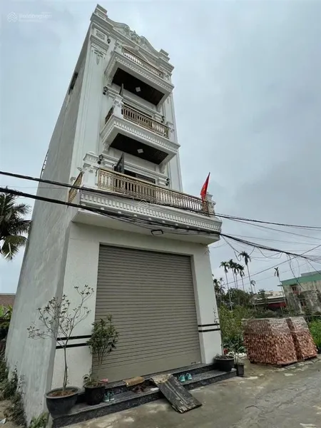 Bán nhà 4 tầng tuyến 2 đồng hòa, kinh doanh buôn bán thuận tiện