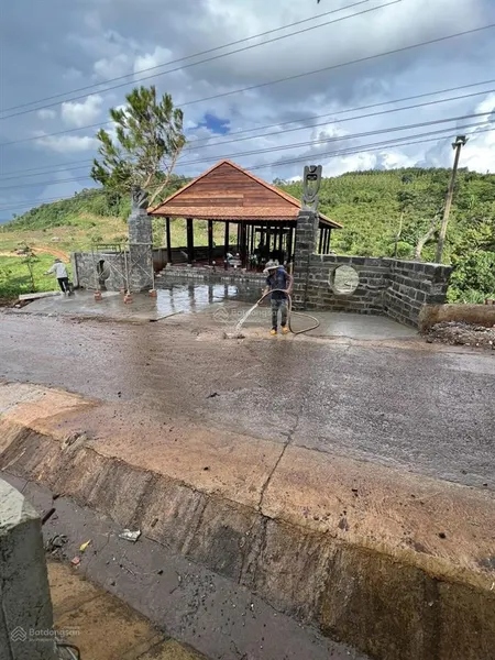 Bán đất có 1400m2 thổ cư tại xã tân nghĩa (cũ), tỉnh lâm đồng, dt 4090m2, 115m mặt tiền.