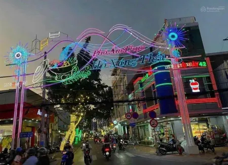 Nhà một trệt một lầu mặt tiền đường đề thám 11 tỷ trung tâm thành phố cần thơ