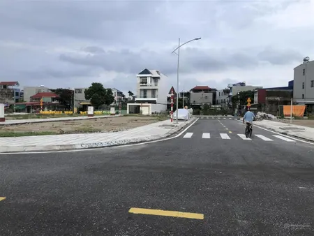 Bán 44m2 tđc phương khê giá 2.86 tỷ, đường nhựa 8m, gần cầu niệm vị trí tiềm năng