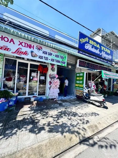 Bán nhà mặt phố d2, 13,5 tỷ, 300m2, 18pn, 18wc, thuận giao, bình dương