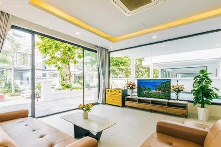 Gd bán căn villa full nội thất nằm trong khu quần thể du lịch nghỉ dưỡng cao cấp flc sầm sơn thanh