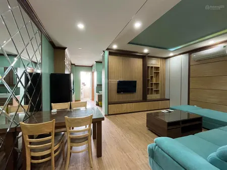 Bán căn hộ 2 phòng ngủ tầng cao nội thất gỗ xịn mường thanh khánh hòa số 4 trần phú
