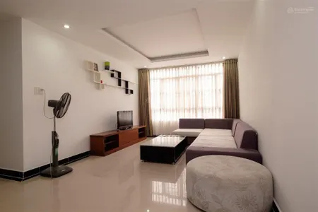 Giá rẻ bán gấp căn hộ giai việt 115m2 2phòng tặng nội thất 5tỷ2 có sổ hồng