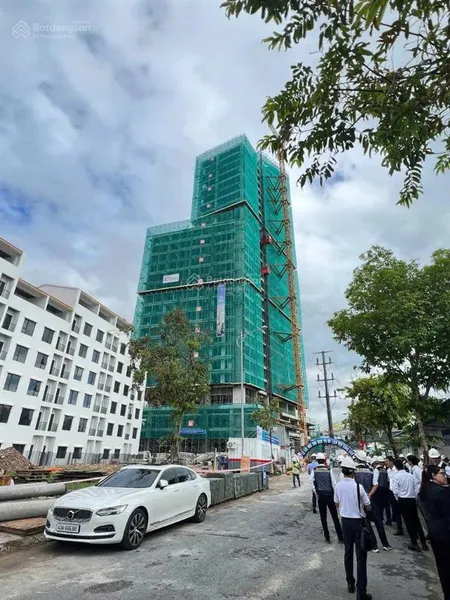 Căn cosmo, 1pn + 1 view biển mỹ khê, tầng cao nhận nhà ngay