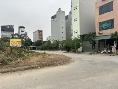 Lô góc phân lô ngay đường tố hữu lê trọng tấn, hà đông cực đẹp 50m2 mặt công viên giá chỉ 12.7 tỷ