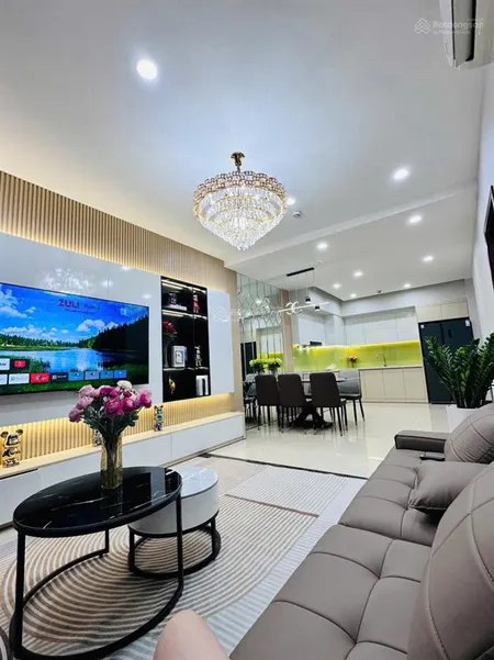 Bán căn hộ 3 ngủ 107m2 full nội thất đẹp, khách mua chỉ việc về ở, tầng trung tại hpc landmark