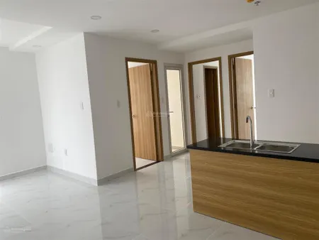 Bán căn hộ terra mia 73m2 2pn, 2wc, 1 phòng đọc sách, ngay ngã tư phạm hùng, nguyễn văn linh