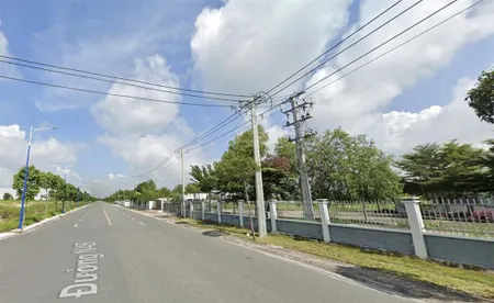 Bán đất 18.000m2 + nhà xưởng 5.300m2 mới 100%, hạ tầng, tiện ích nội thất đầy đủ.