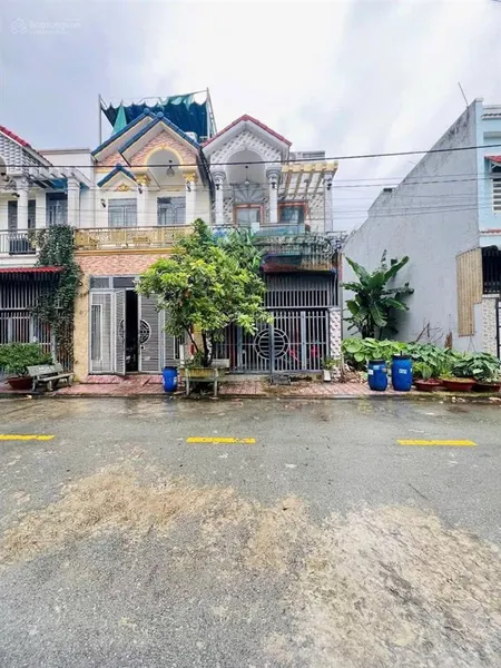 Nhà lầu đường 8m thông thoáng gần ngã tư chiêu liêu giá 3 tỷ 890 triêu