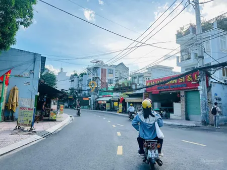 !!siêu tốt để chốt lô đất hxh 10m ngay trung tâm đh ngân hàng đường hoàng diệu 2 ~ 125m2