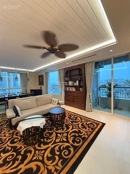 Bán cc 3pn, 164m2 tại nguyễn hữu cảnh, q. bình thạnh, 16 tỷ vnd, giá ưu đãi