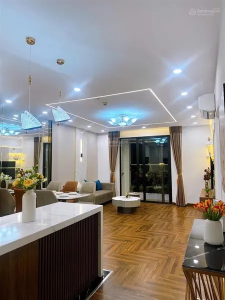Bán chcc osaka complex hoàng mai dt 56m2, 2pn căn hướng mát cực thoáng, view hồ linh đàm