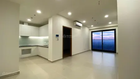 Căn 2pn 2wc 69,5m2 tầng cao view đẹp nhà mới giá 3.2 tỷ rẻ hơn cdt 500 triệu cc the glory