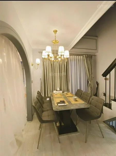Bán gấp căn hộ duplex mone quận 7, 2pn 1wc full nội thất