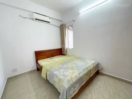 Bán căn hộ hoàng quân, sổ hồng, dt 55m2, 2pn 2wc giá chỉ 1.95 tỷ