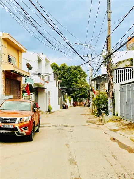 Đất hẻm phú xương, cách đường 2/4 280m * ô tô cách đất 8m * giá 3,2 tỷ