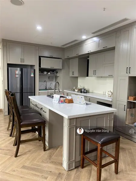 Chính chủ bán duplex penhousr tại ecopark 235m diện tích sử dụng. a dũng 0918 114 ***