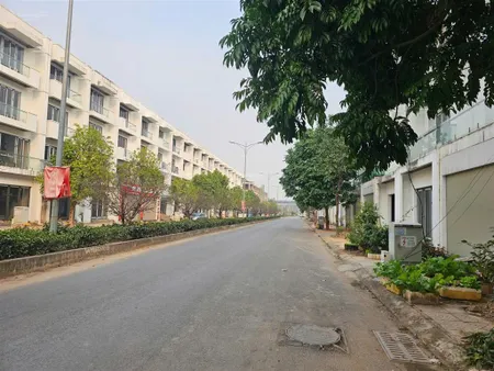 Bán nhà xây thô 4 tầng, mặt phố tại trung tâm lõi tp vĩnh yên, vĩnh phúc, giá chỉ 4,25 tỷ, 100m2