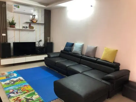 Cần tiền gấp bán căn hộ ruby ct3 phúc lợi, 50m2 2 ngủ full nội thất, giá 3,15 tỷ