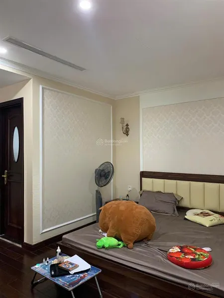 Chính chủ bán gấp căn 2pn, 2wc, dt 72m2. giá chỉ 7 tỷ tại hc golden city, long biên