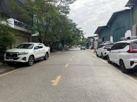 Cần bán đất phố giang biên 16.5 tỷ đường ôtô gần vinhomes, trường chu văn an và lê quý đôn