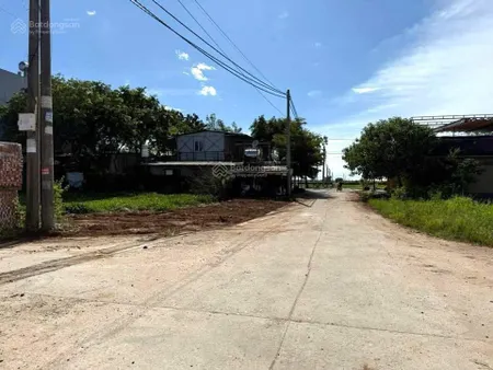 Lô góc đẹp nhất khu chợ rau liên châu yên lạc vĩnh phúc (nay là xã liên châu phú thọ)