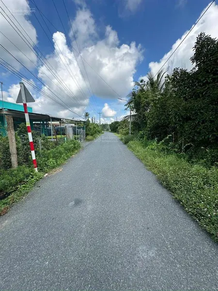 Bán gấp 2344m2 đất vườn trái cây bến tre, có 90m2 thổ cư, giá 1,99 tỷ có thể xây nhà ở, kinh doanh