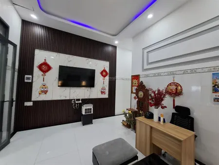 [cực phẩm] nhà p9 (5x26) mặt tiền sd 02 mặt thoáng kinh doanh tốt chỉ 3tỷ650 tl
