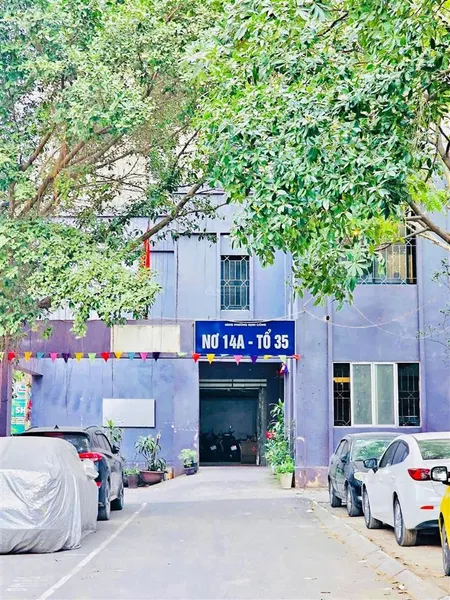 Bán toà nhà chung cư nơ 14. kđt định công. 2 phòng ngủ. lô góc dt 60m2. giá 4.5 tỷ