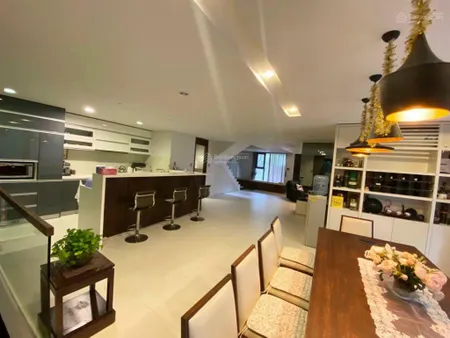 Chính chủ ngộp bán gấp biệt thự nhà phố jamona city q. 7, dt 9 x 17m giá 18.5 tỷ 6x17m giá 12 tỷ