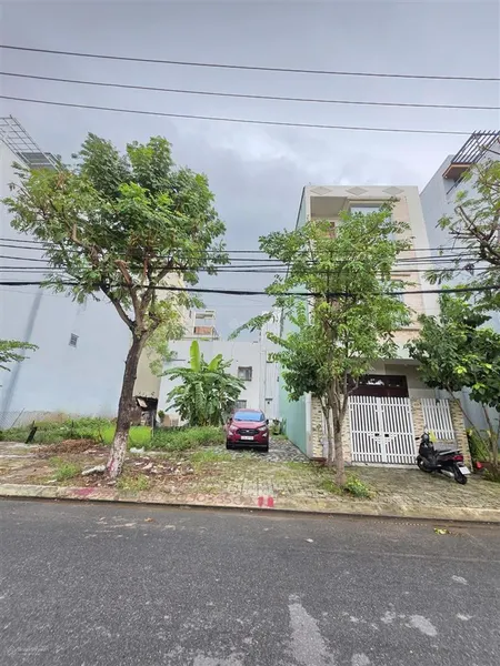 Bán lô đất mt nguyễn đức an dt 80m2 ngang 5m đường 7m5